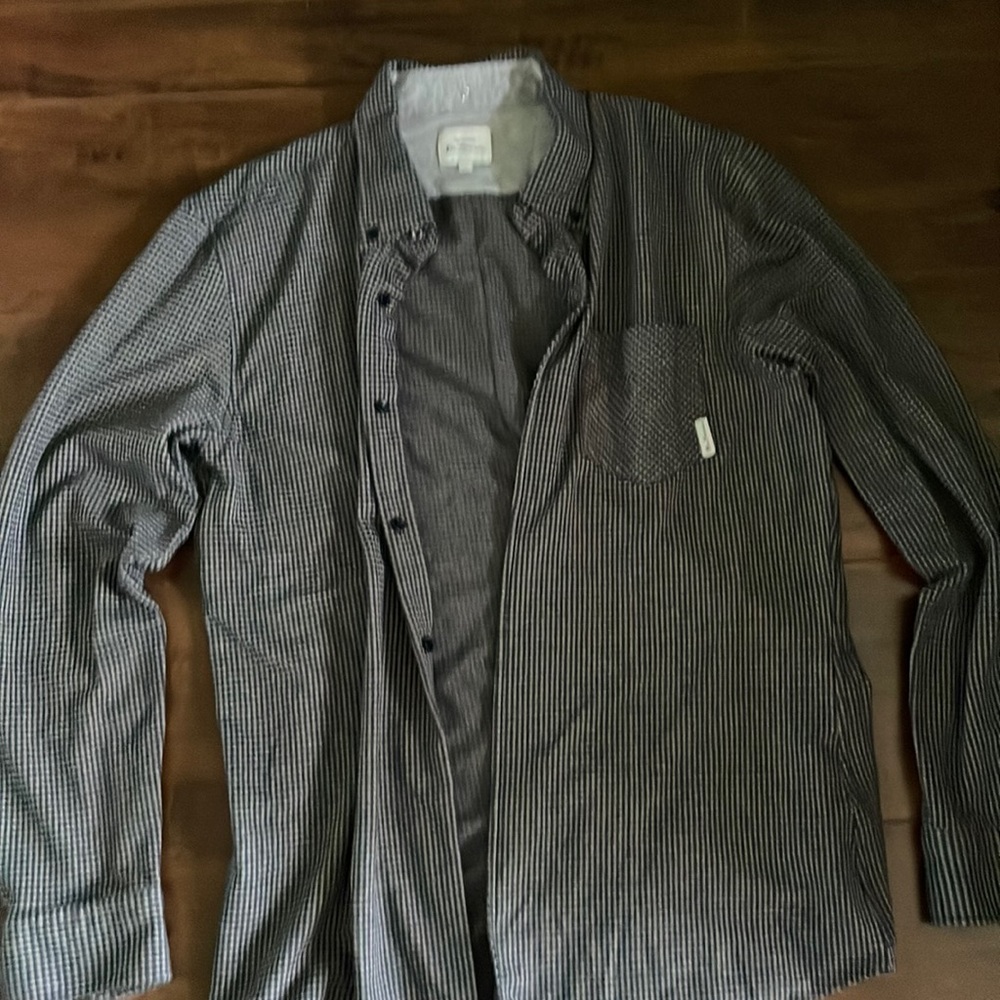 L, Ben Sherman